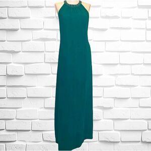 Maurice's Women's Size Small Emerald Green
Open Back Maxi Formal Dress • Wedding